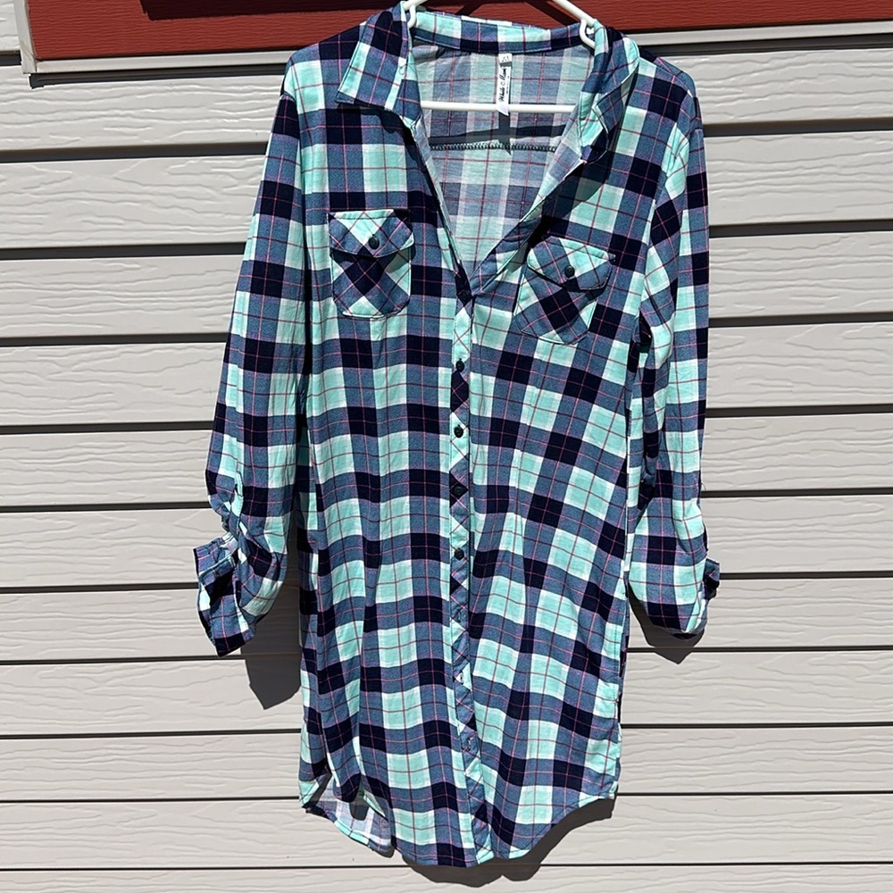White Mark XL Navy and Mint Plaid Shirt Dress with Pockets!